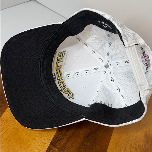 Rare! Callaway Rogue ST Limited Edition Maui Golf Hat White Gray Very Good Cond - Picture 10 of 11